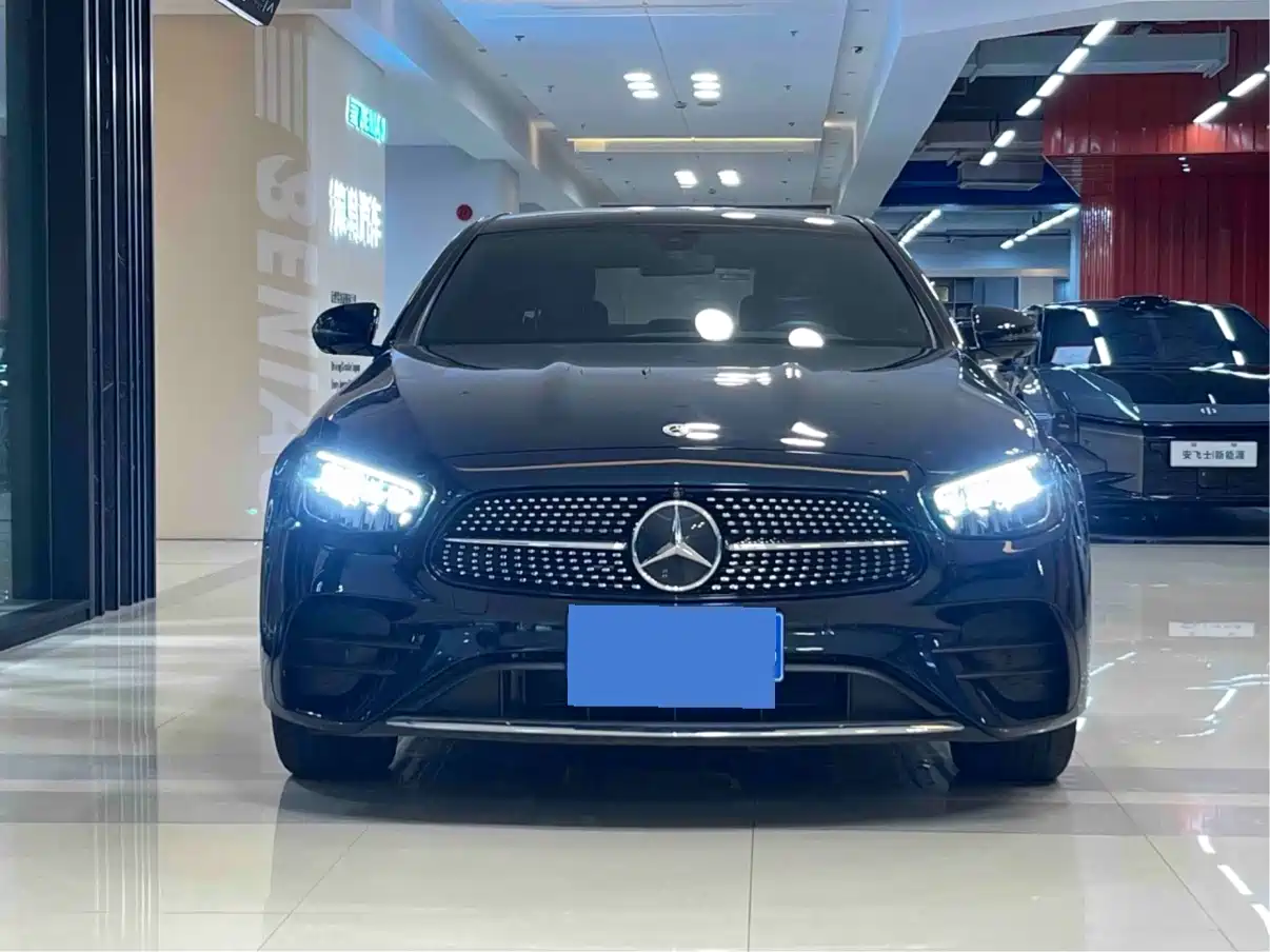 Mercedes-Benz E-Class 2023 E 300 L Sport Fashion фото 2