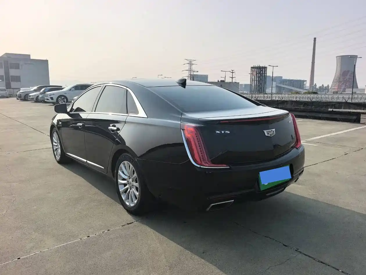 Cadillac XTS 2018 28T Elite фото 6