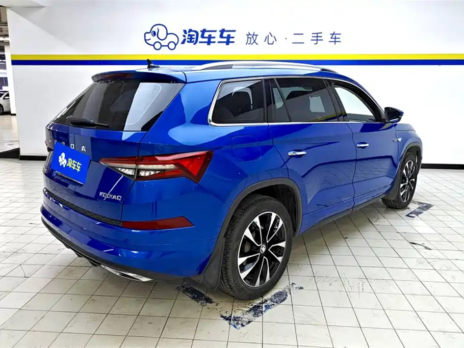 Škoda Kodiaq 2022 TSI330 7-Seater FWD Luxury Edition фото 3