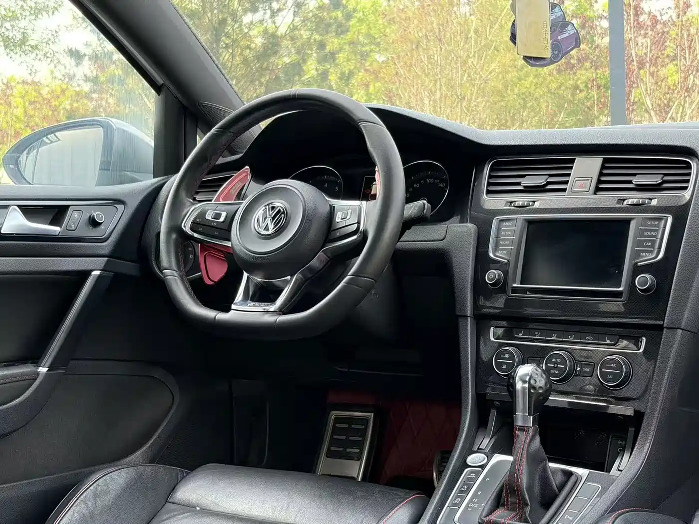 Volkswagen Golf GTI 2016 2.0TSI GTI фото 18
