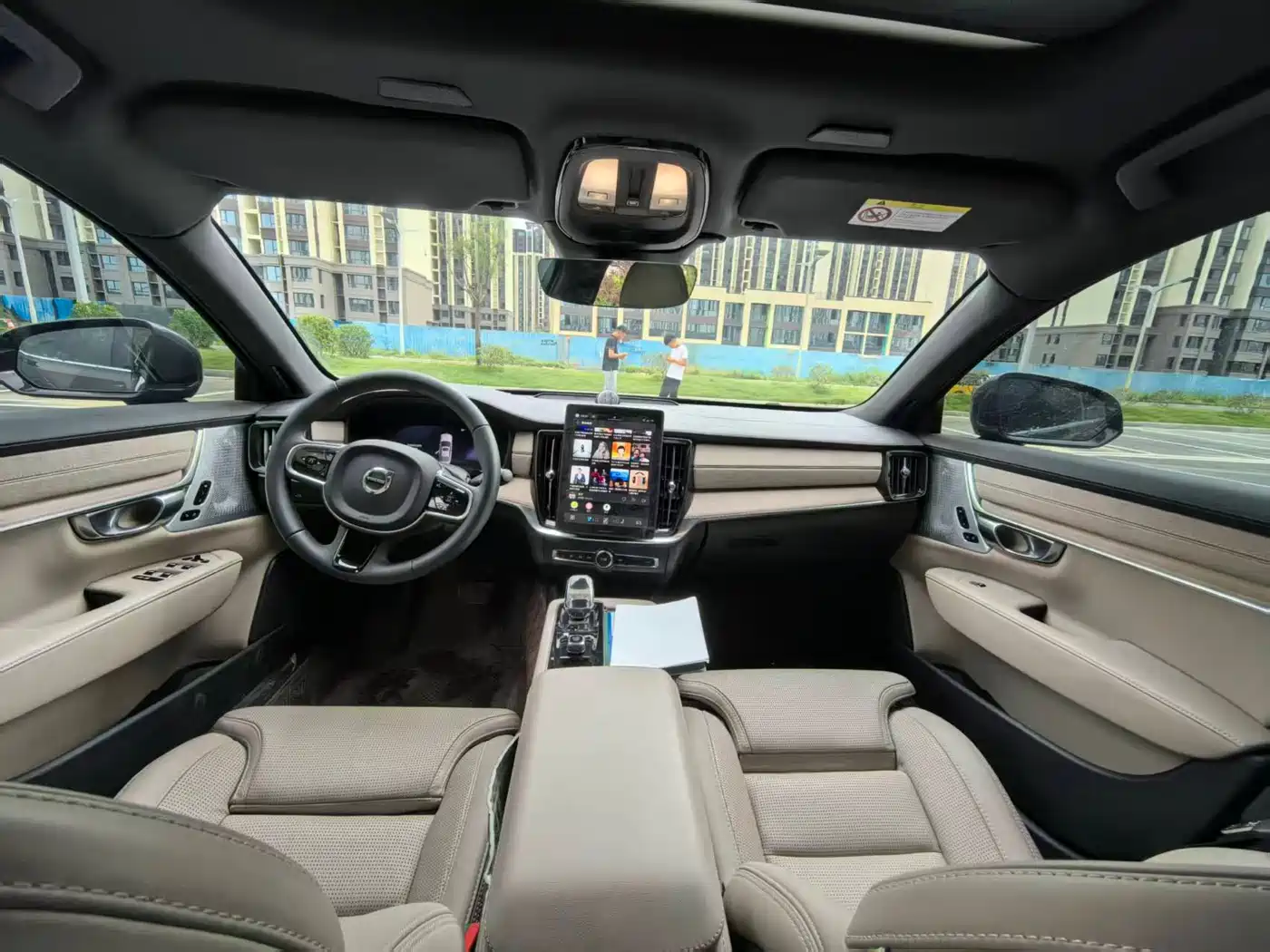 Volvo S90 2026 B5 Zhiya Luxury Edition фото 6