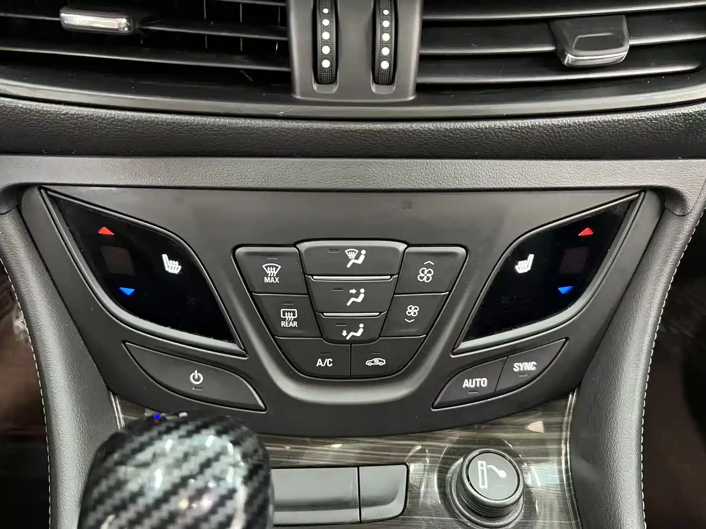 Buick Envision Plus 2020 20T FWD Elite фото 16