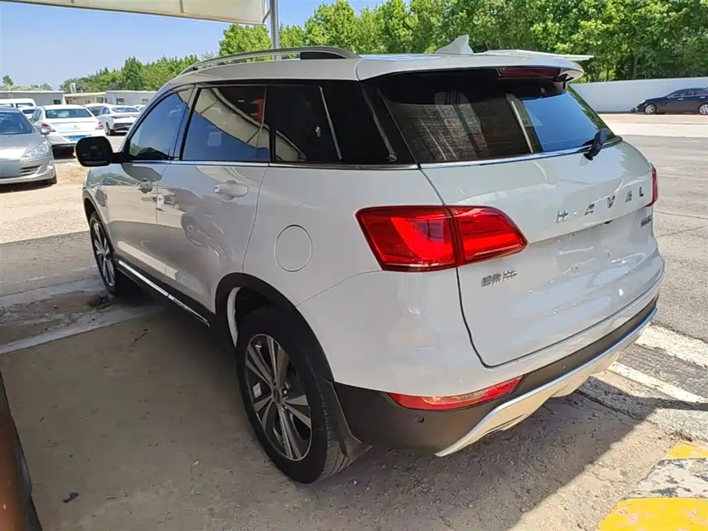 Haval H6 Coupe 2015 Blue Label 2.0T 2WD Premium фото 5
