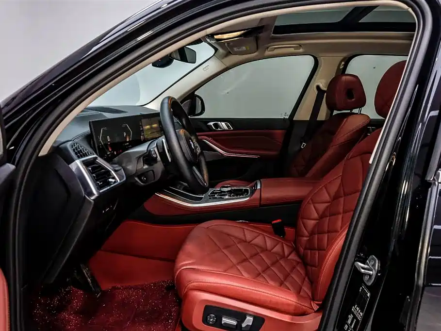 BMW X5 2023 xDrive 30Li Premium M Sport Package фото 28