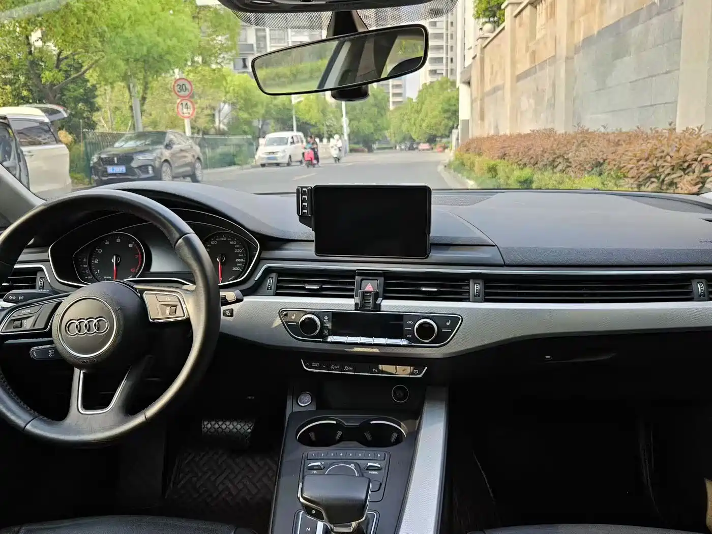 Audi A5 (Import) 2017 Sportback 40 TFSI Fashion фото 9