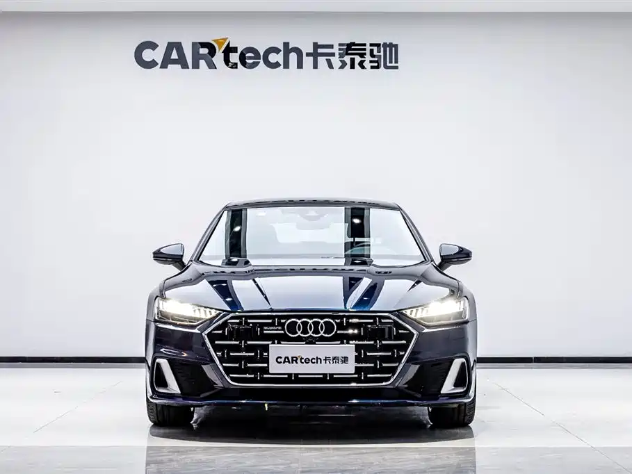 Audi A7L 2024 45TFSI S-line Dream Edition Crystal Package фото 2