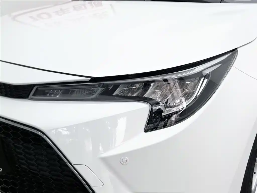 Toyota Levin 2022 185T CVT Luxury Edition фото 7