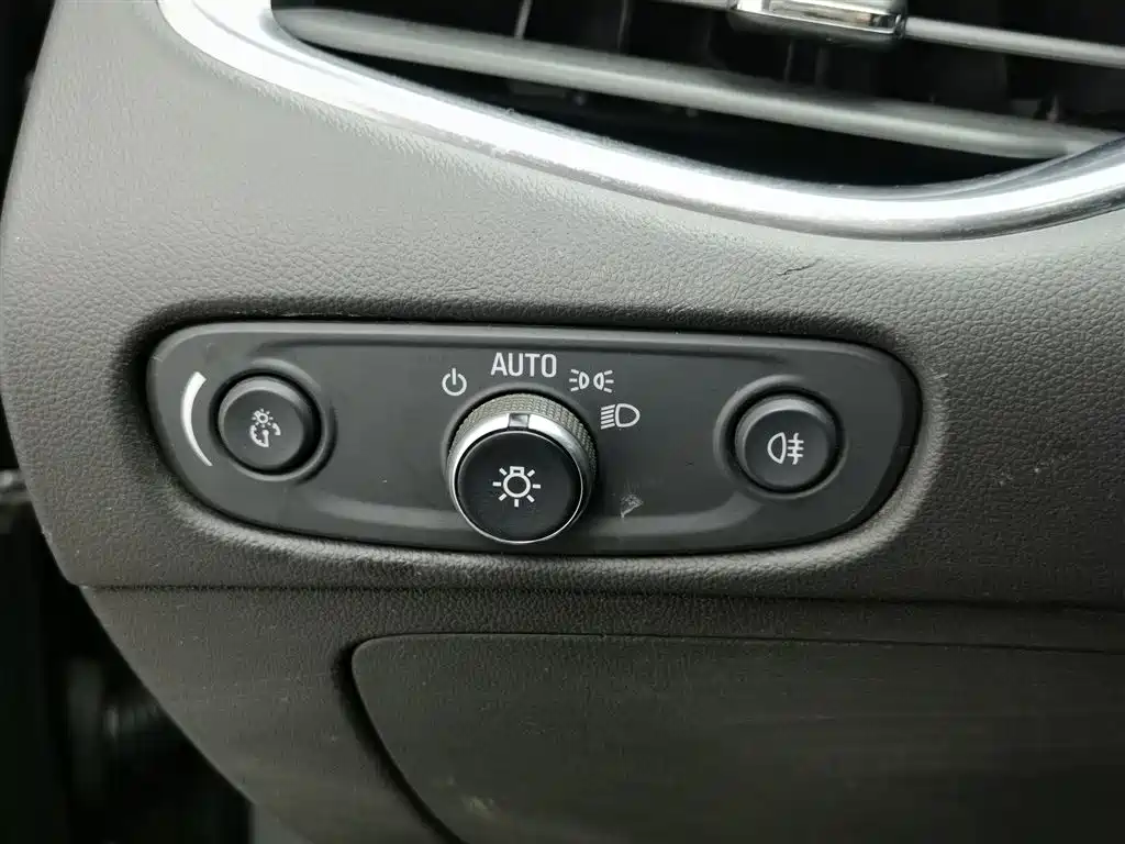Chevrolet Malibu XL 2019 Redline 550T Automatic Sharp Connect Edition фото 21