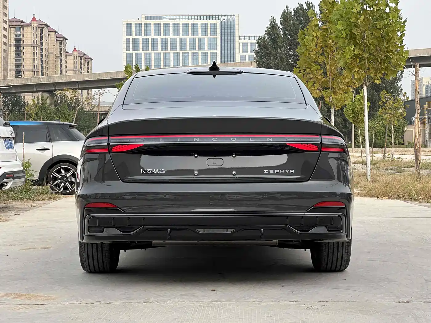 Lincoln Z 2022 2022 Model iCool Elegance Edition