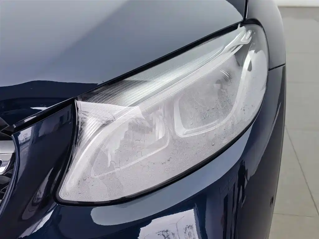 Mercedes-Benz GLC 2017 GLC 260 4MATIC Luxury фото 7