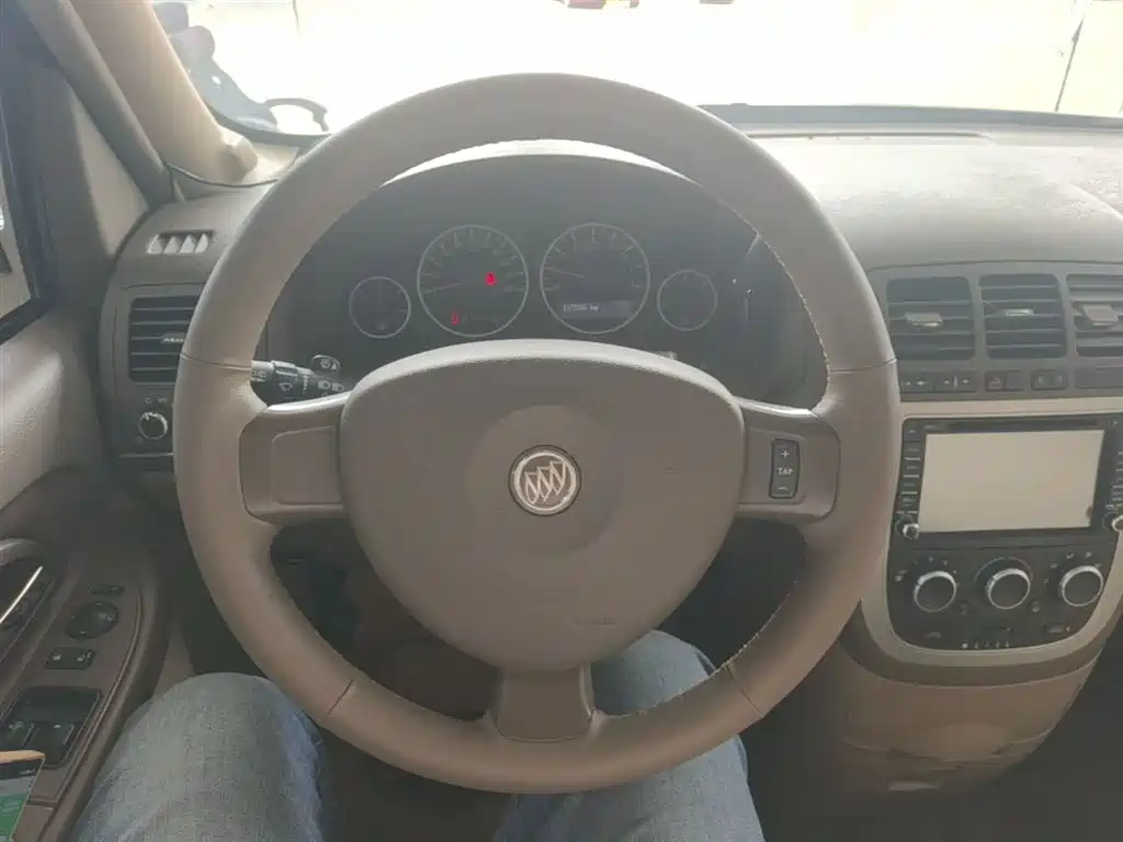 Buick GL8 2013 2.4L Classic фото 11