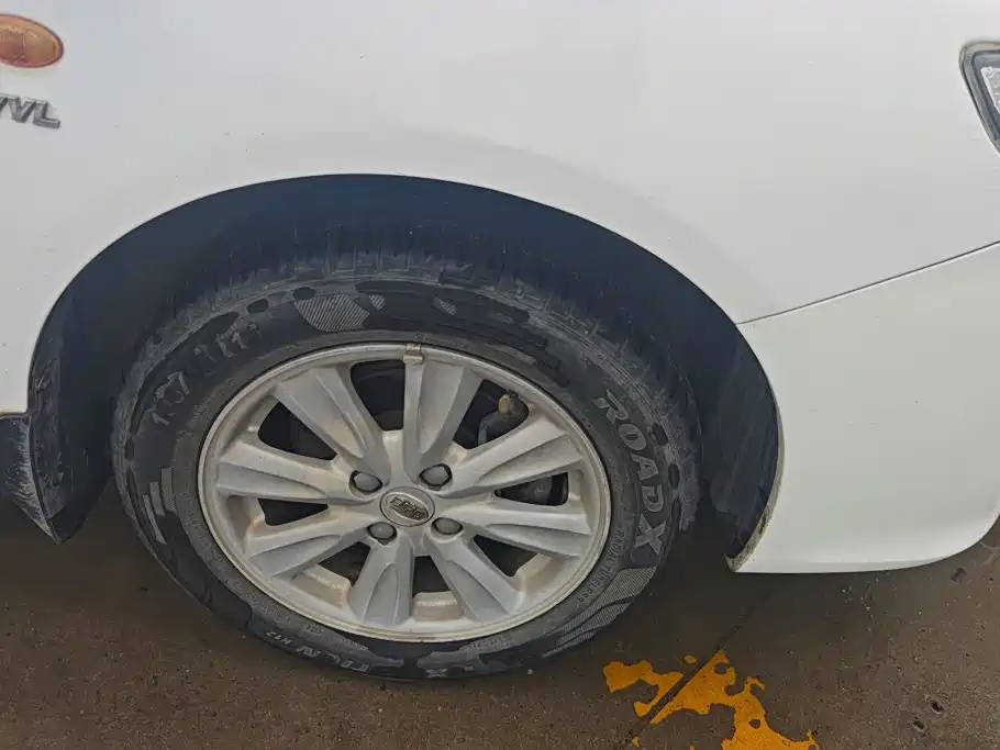 BYD L3 2015 2013 1.5L Automatic Comfort