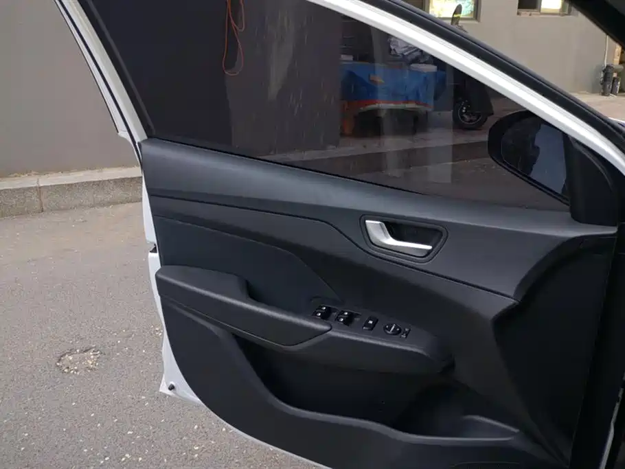 Hyundai Verna 2020 1.4L Manual GLS Cool Edition фото 7