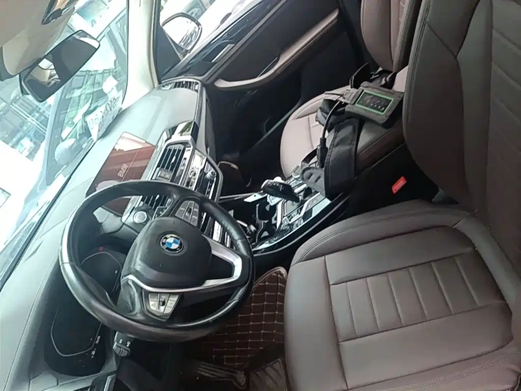 BMW X3 2020 xDrive25i Luxury Package фото 15