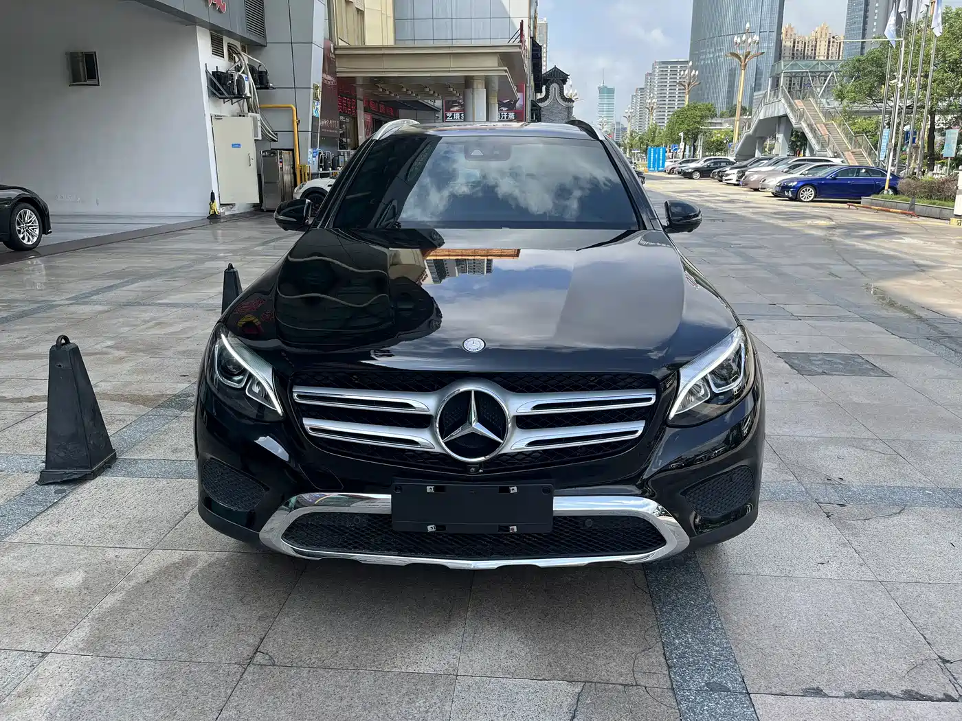 Mercedes-Benz GLC 2016 GLC 260 4MATIC Luxury фото 2