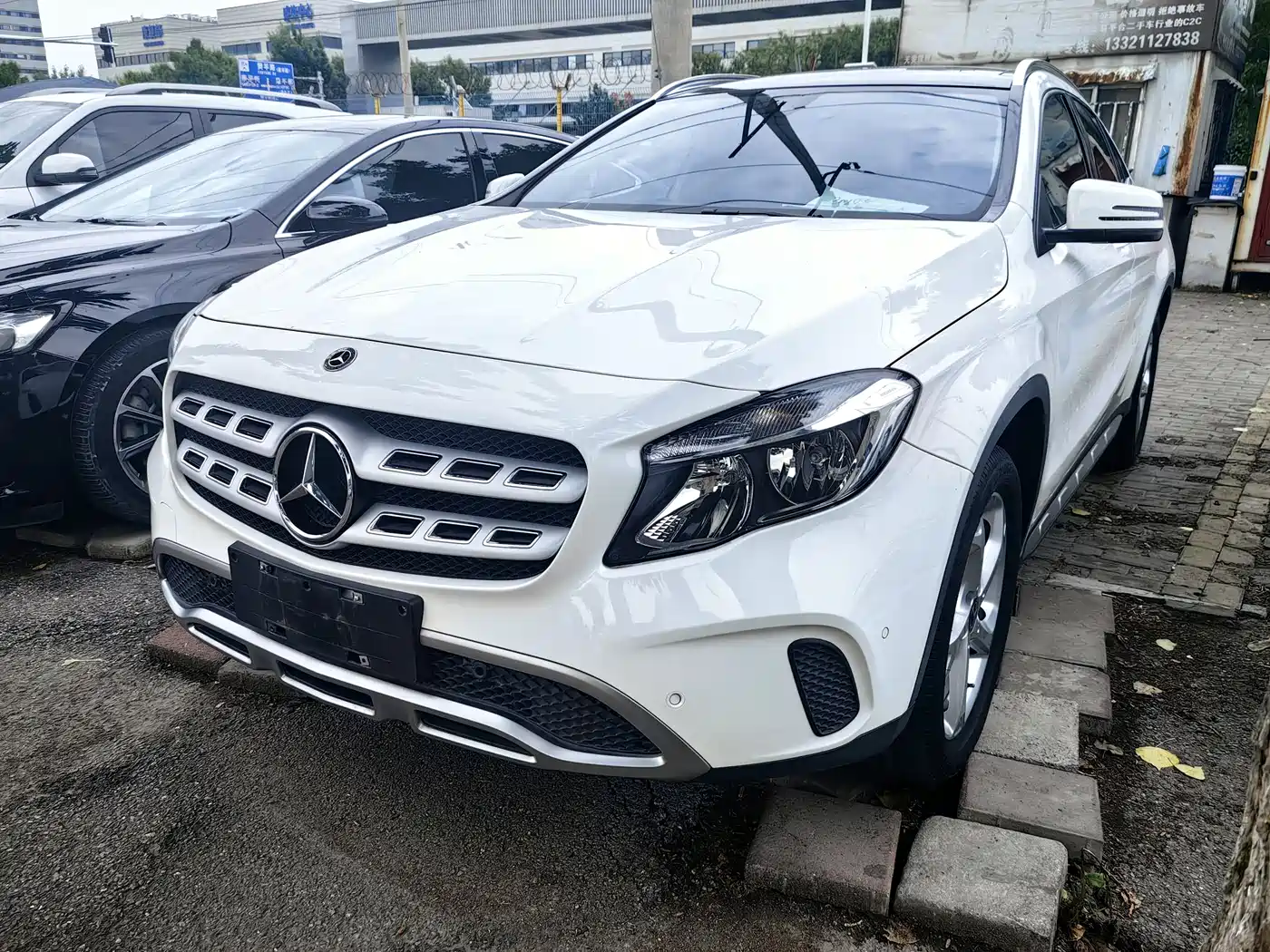 Mercedes-Benz GLA 2017 GLA 200 Dynamic фото 2