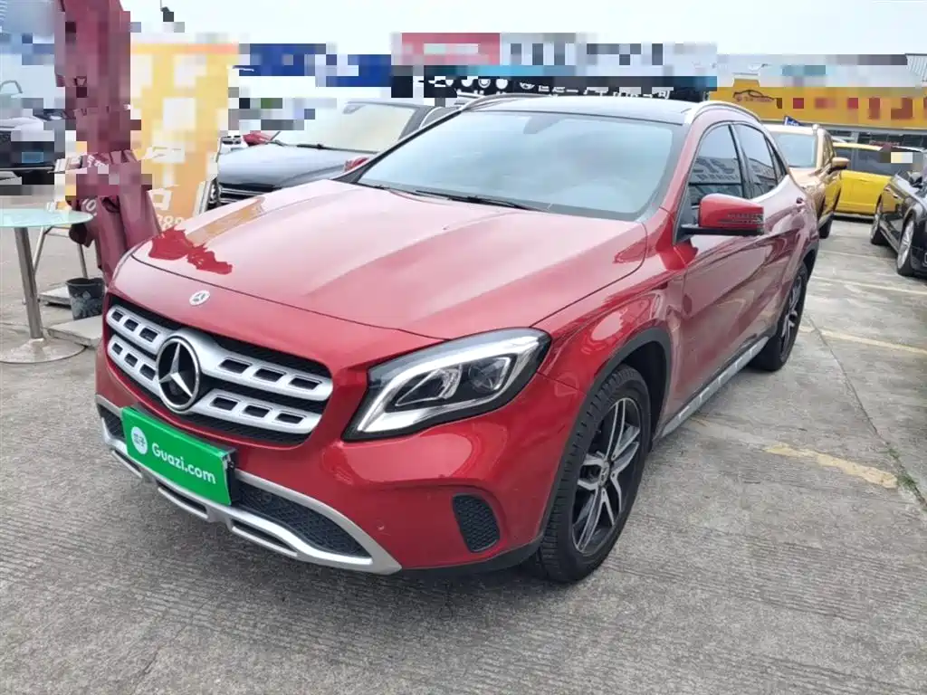 Mercedes-Benz GLA 2017 GLA 200 Fashion фото 2
