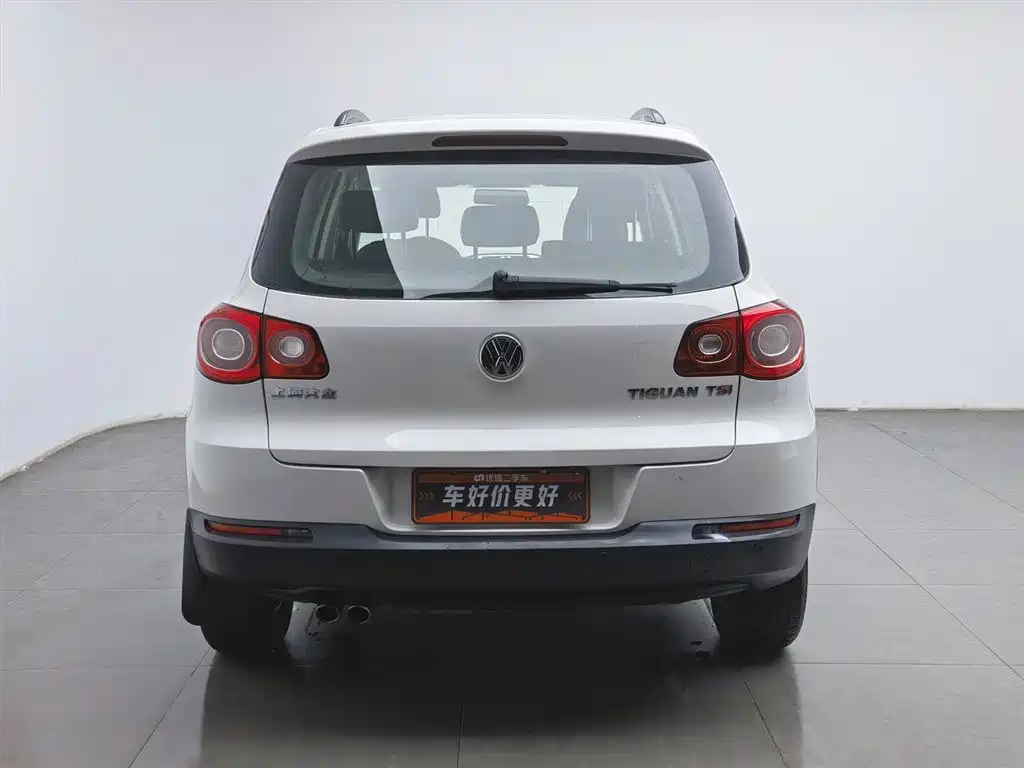 Volkswagen Tiguan 2012 1.8TSI Automatic 2WD Trend Edition фото 4
