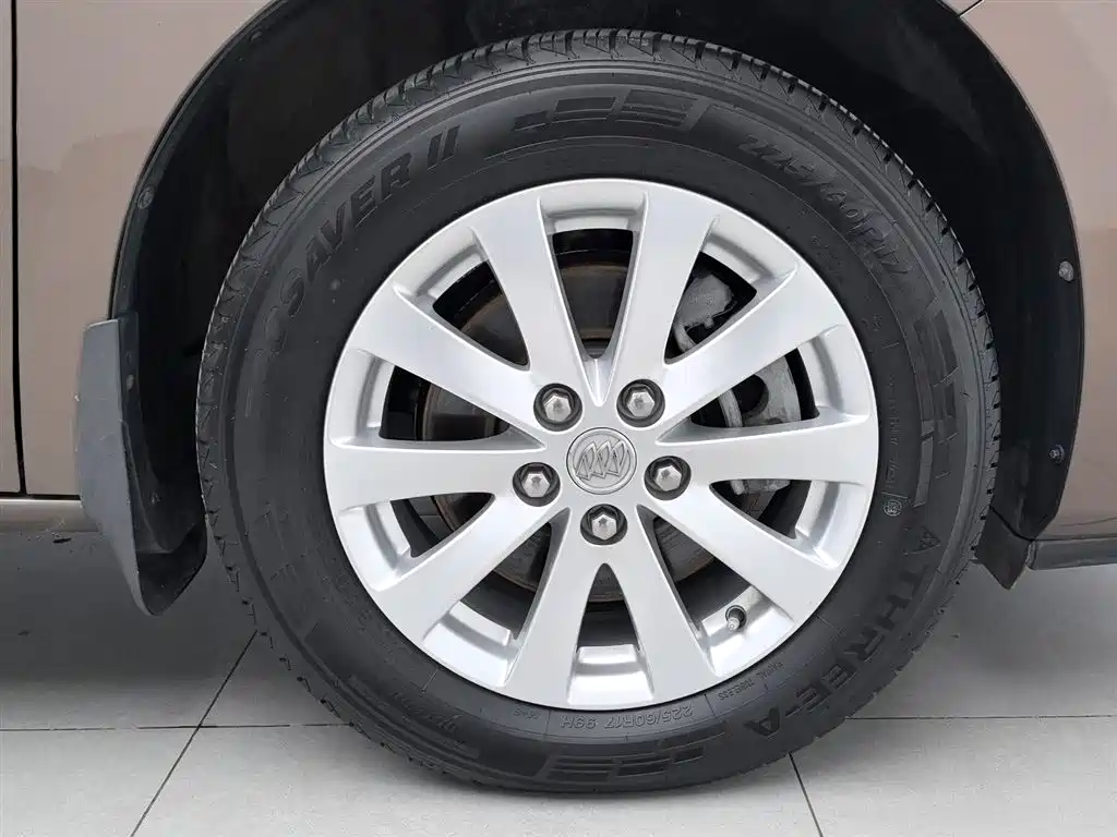 Buick GL8 2018 28T Luxury Model China VI фото 17