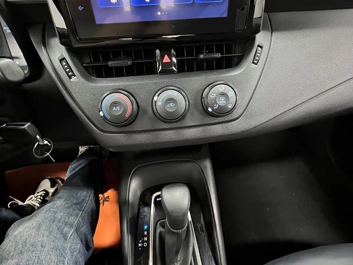 Toyota Corolla 2023 1.5L Pioneer Edition фото 17
