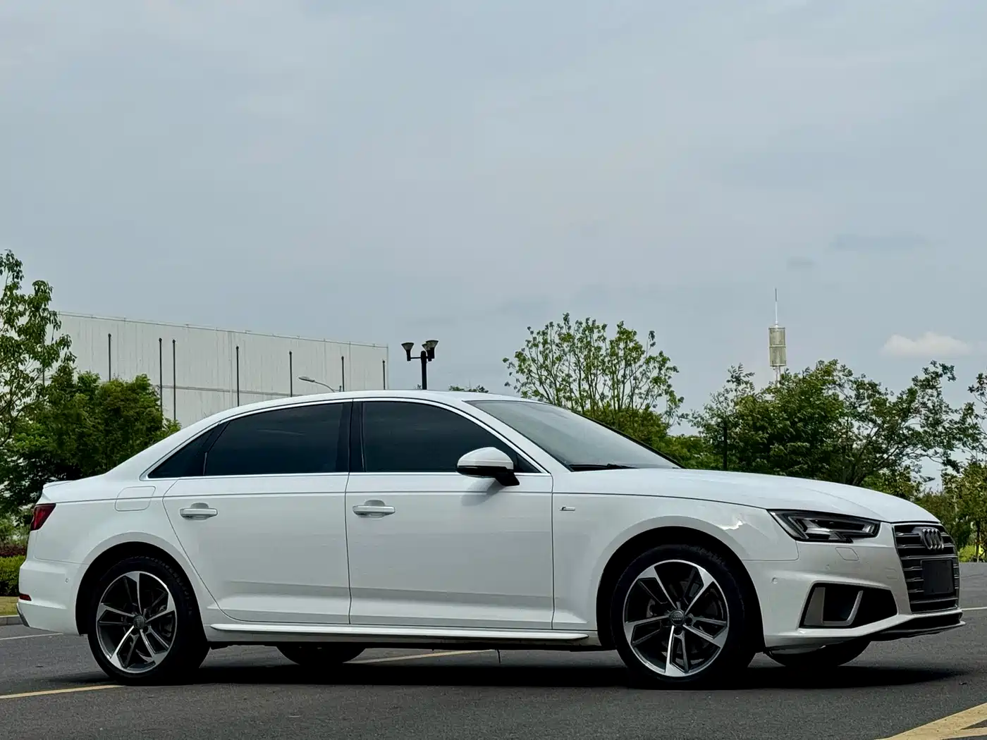 Audi A4L 2019 40 TFSI Sport (China VI) фото 3