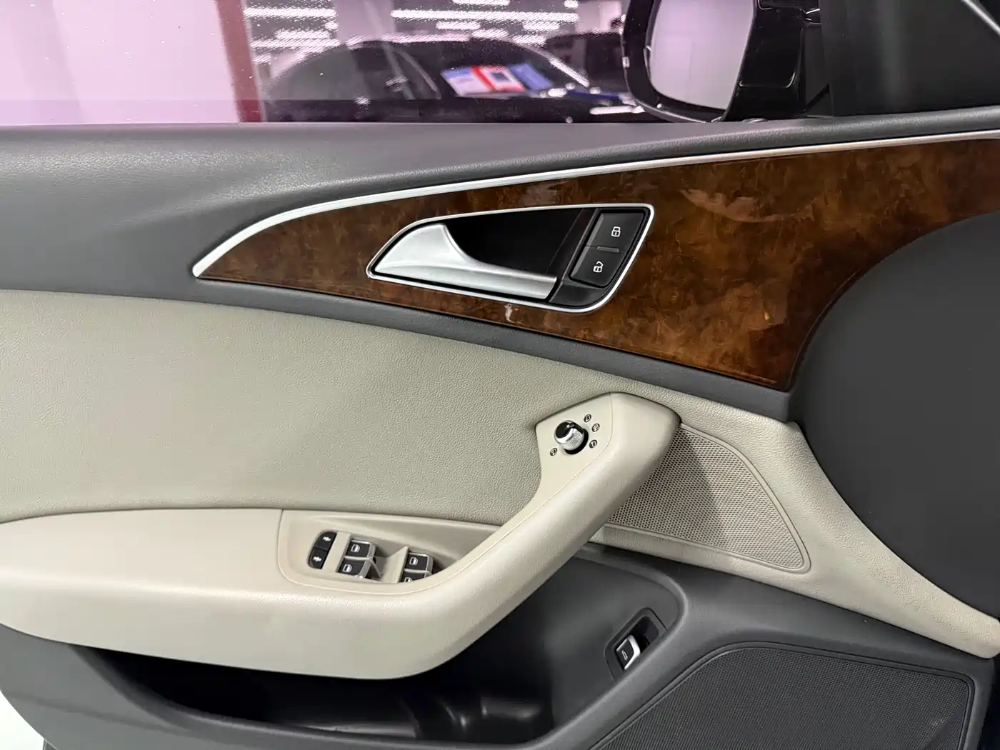 Audi A6L 2016 30 FSI Technology фото 9