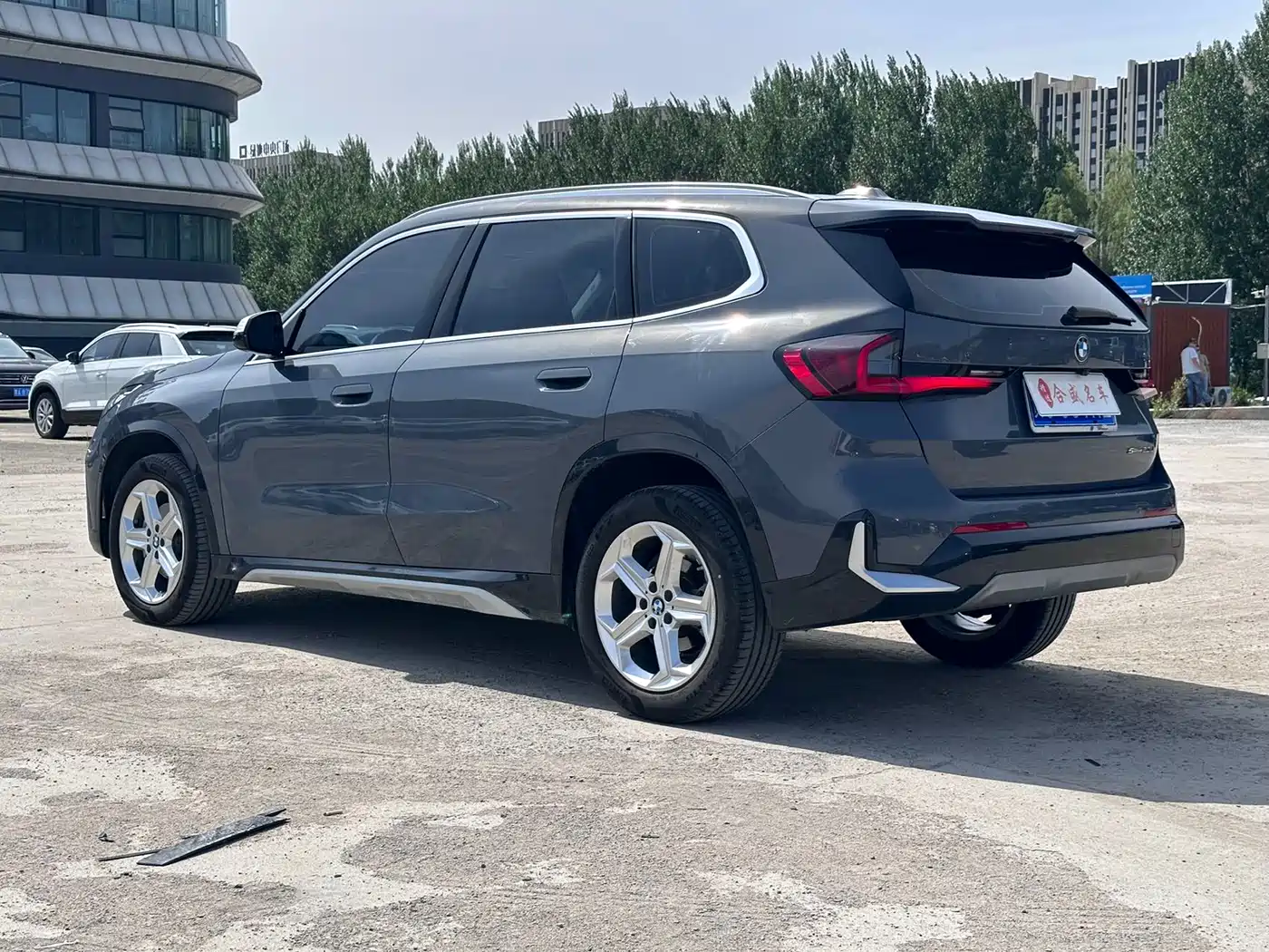 BMW X1 2023 sDrive20Li X Design Package фото 8