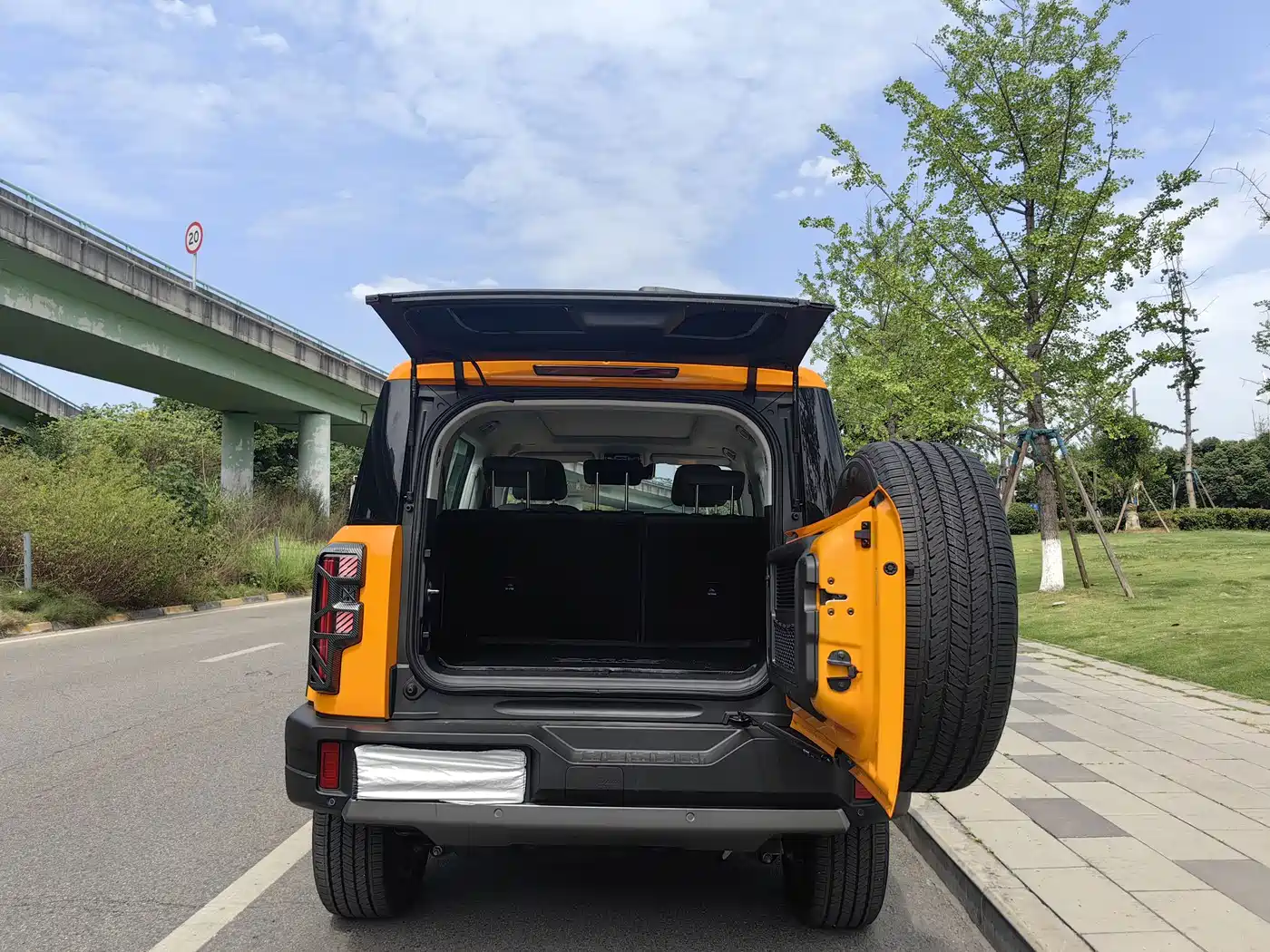 BAIC ORV Beijing Off-Road BJ40 Range Extender 2025 Standard Edition фото 8