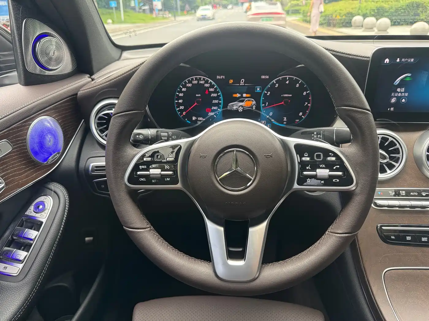 Mercedes-Benz GLC 2022 Facelift GLC 300 L 4MATIC Dynamic Collector's Edition фото 12