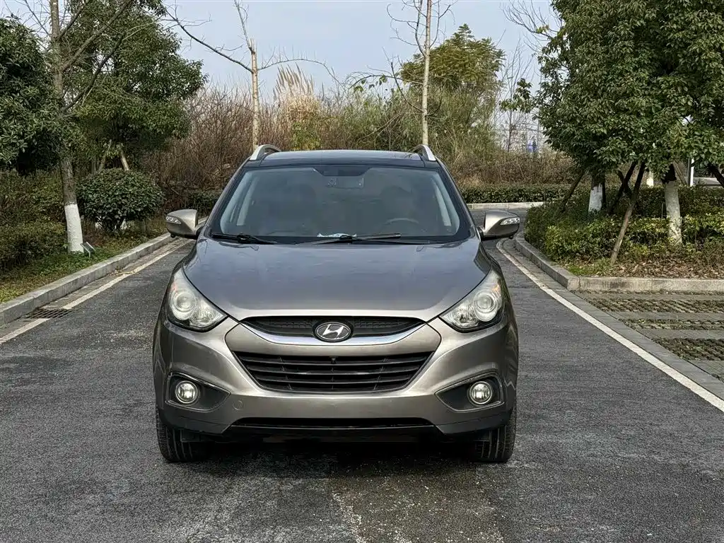 Hyundai Beijing Hyundai ix35 2010 2.4L Automatic 2WD Premium GLS фото 9