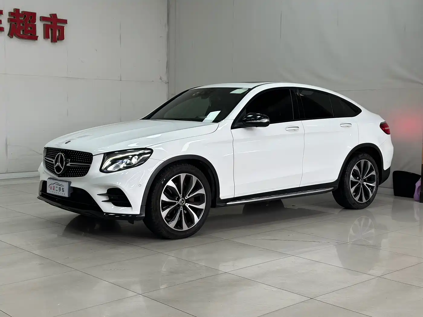Mercedes-Benz GLC Coupe 2019 GLC 260 4MATIC Coupe SUV