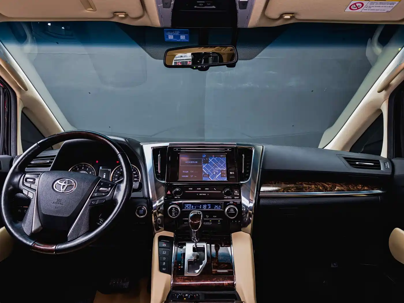 Toyota Alphard 2018 Facelift 3.5L Luxury Edition фото 11