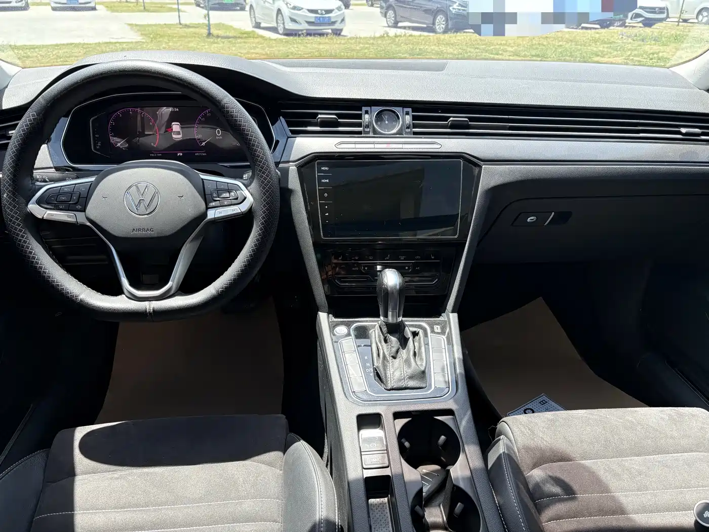 Volkswagen Magotan 2020 330TSI DSG Luxury фото 5