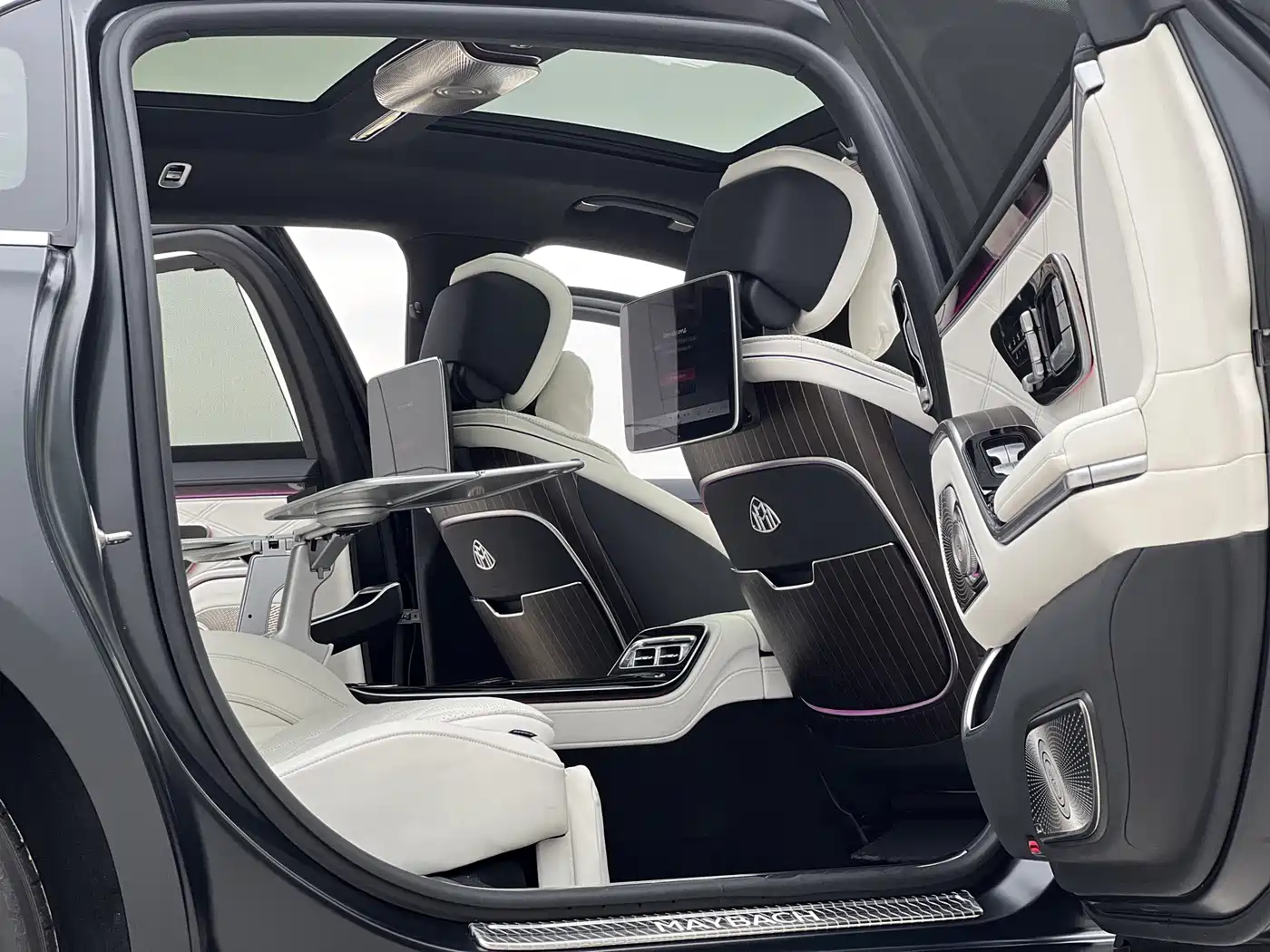 MERCEDES-BENZ MAYBACH S-CLASS