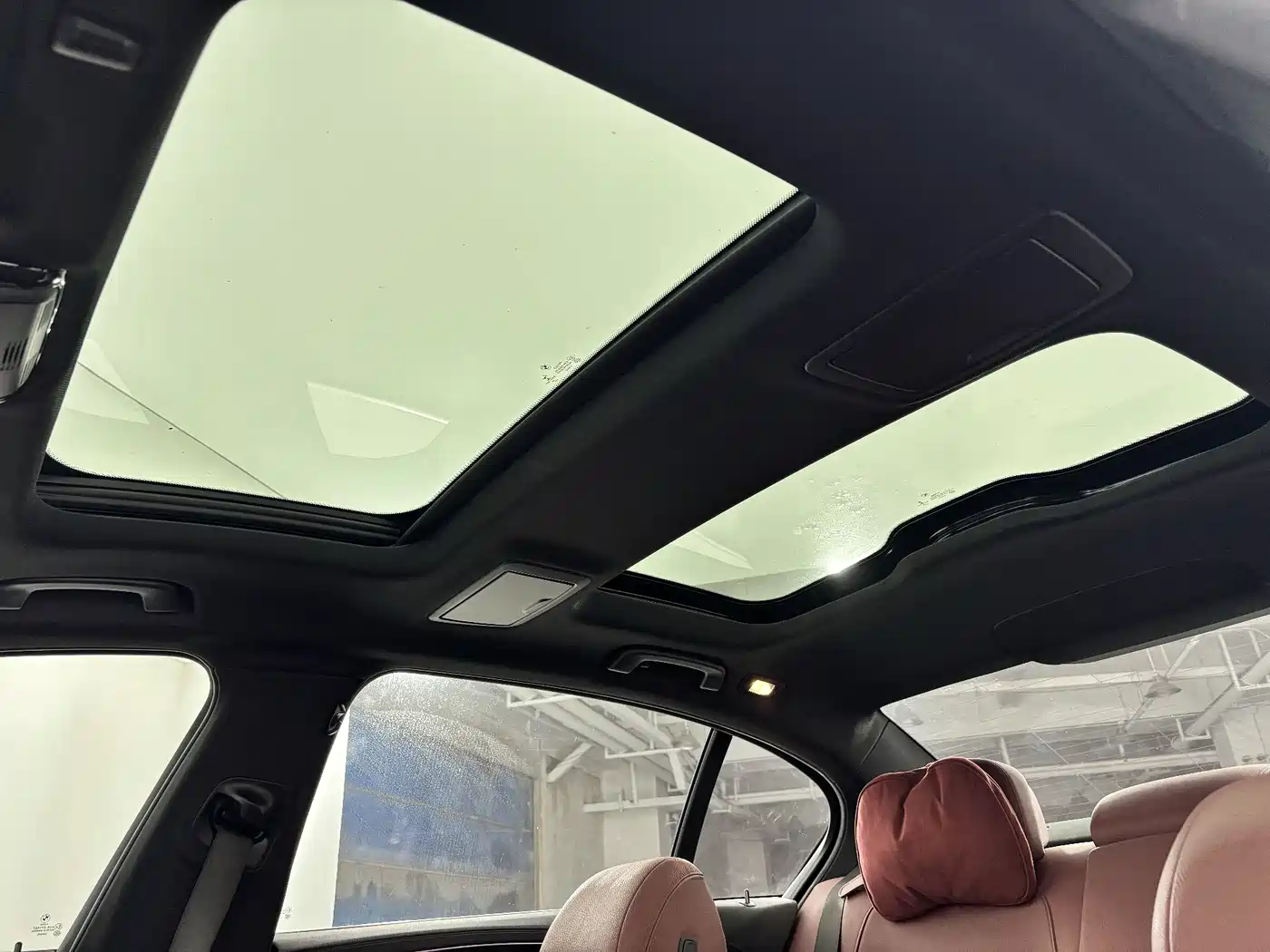 BMW 5 Series 2020 530Li Leading M Sport Package фото 6