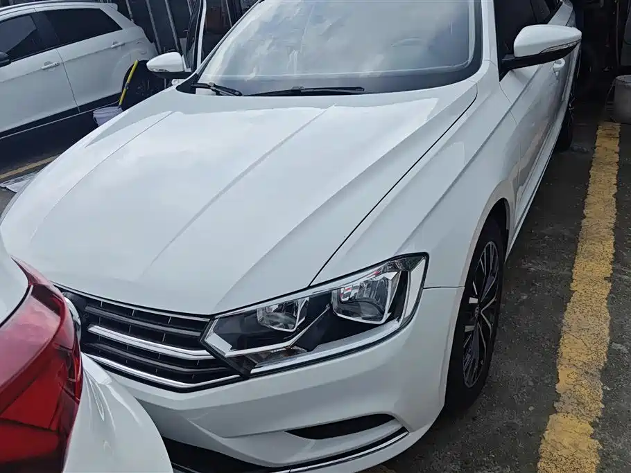 Volkswagen Bora 2019 Bora Legend 1.5L Automatic Leading China V фото 2