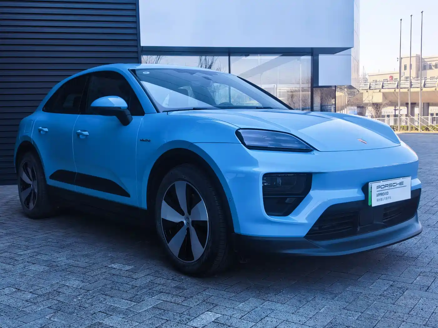 Porsche Macan EV 2026 Macan Long Range фото 2