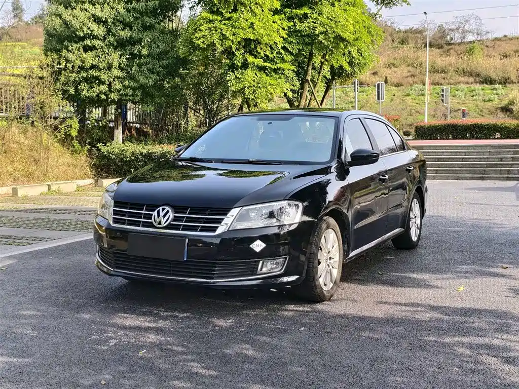 Volkswagen Lavida 2013 Facelift Classic 1.6L Manual Comfort