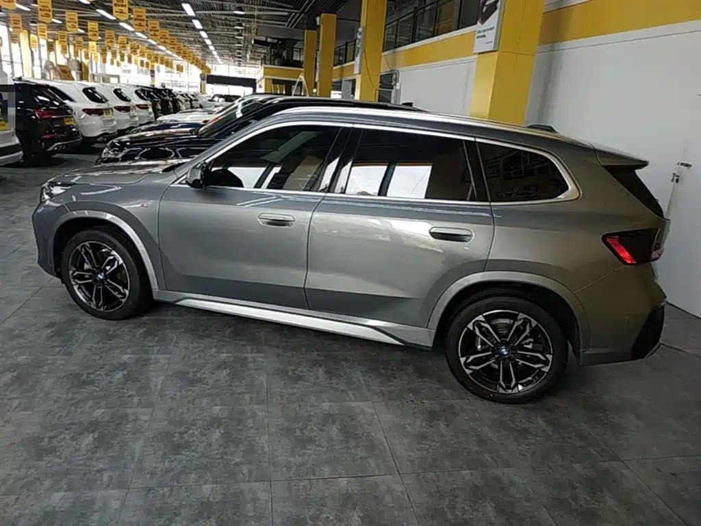 BMW X1 2023 sDrive25Li M Sport Package фото 5