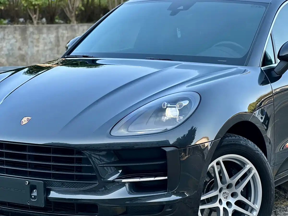 Porsche Macan 2018 Macan 2.0T фото 9