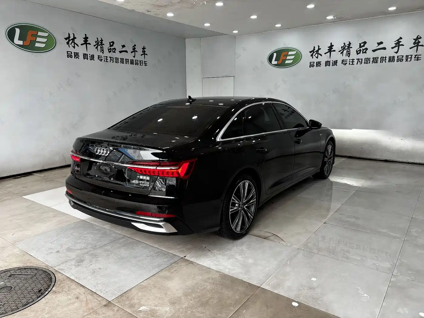 Audi A6L 2025 45 TFSI quattro Premium Sport фото 5