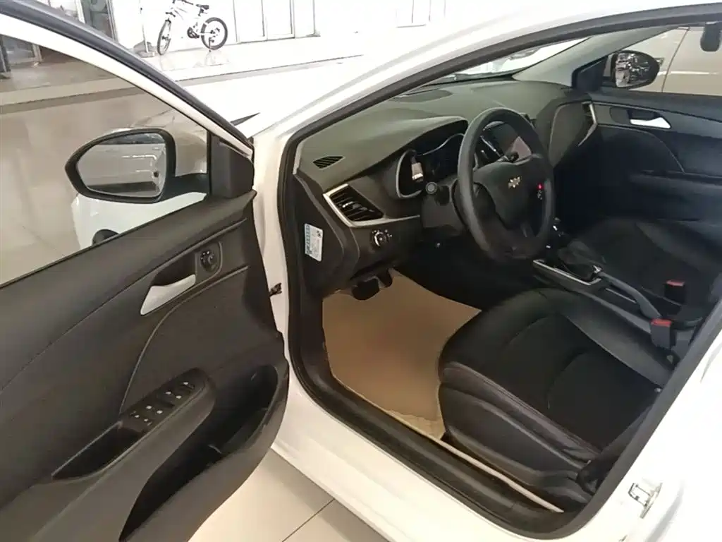 Chevrolet Cavalier 2019 320 Auto Sunroof Enjoyment Edition фото 16