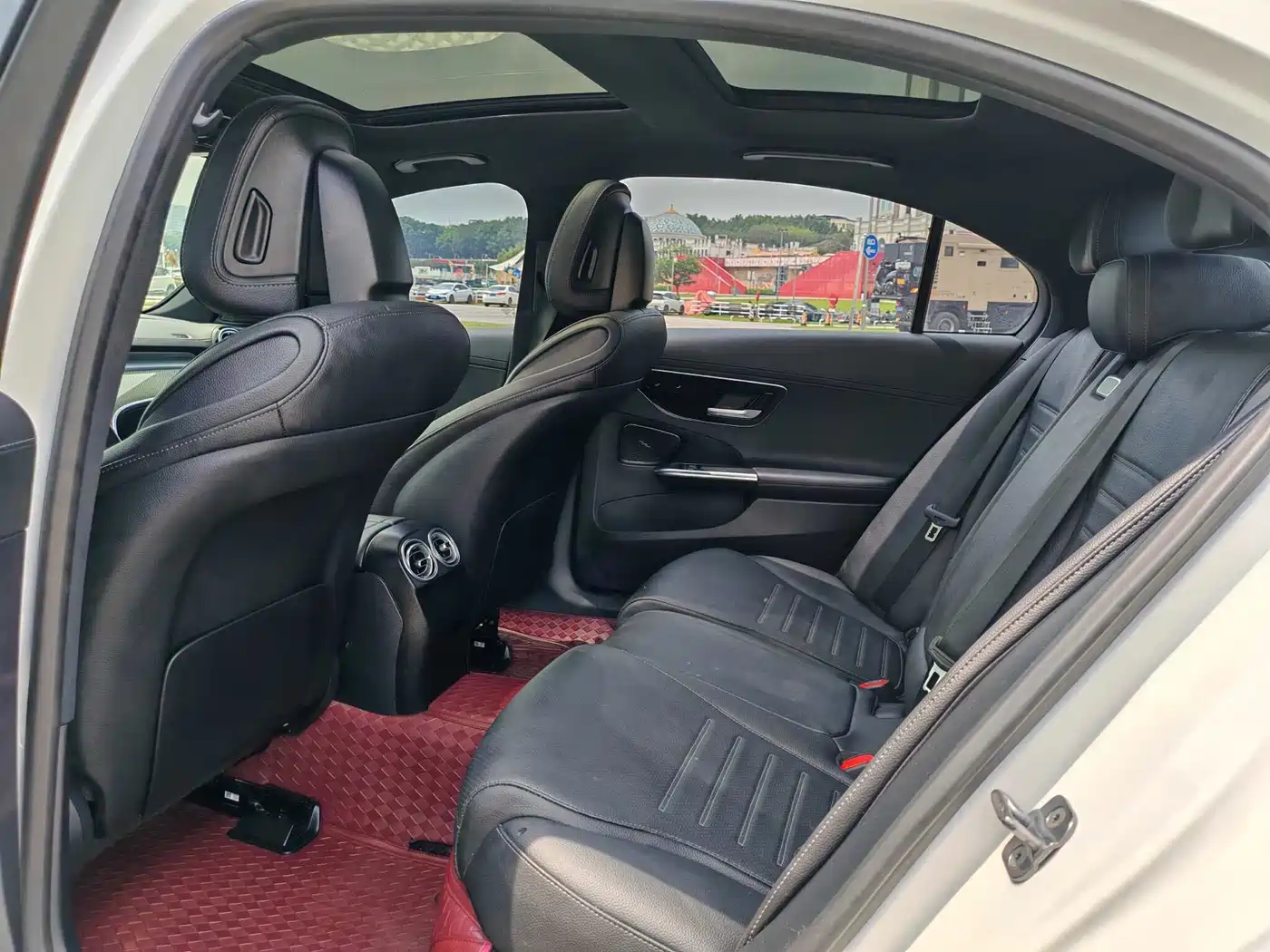 Mercedes-Benz C-Class 2023 C 260 L Sport фото 11