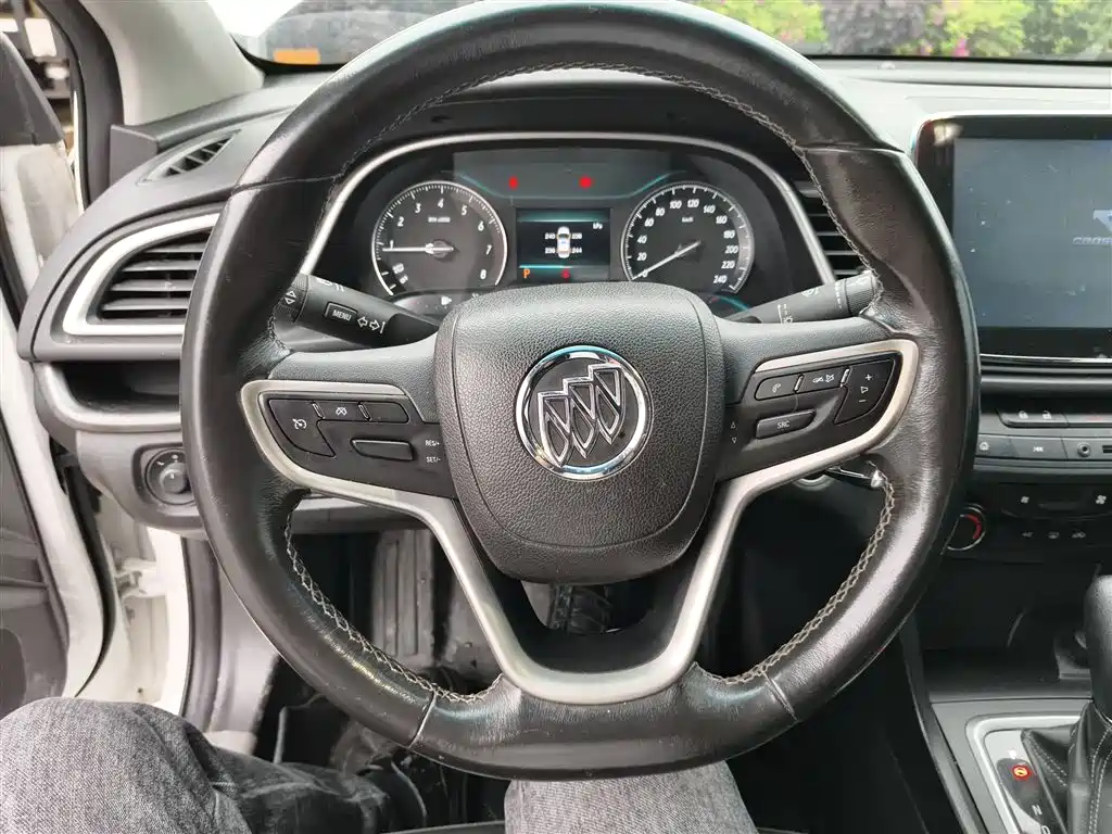 Buick Excelle 2018 15T Dual Clutch Elite (China V) фото 11