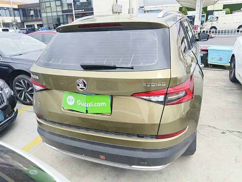 Škoda Kodiaq 2017 TSI330 7-seater 2WD Luxury Edition фото 6
