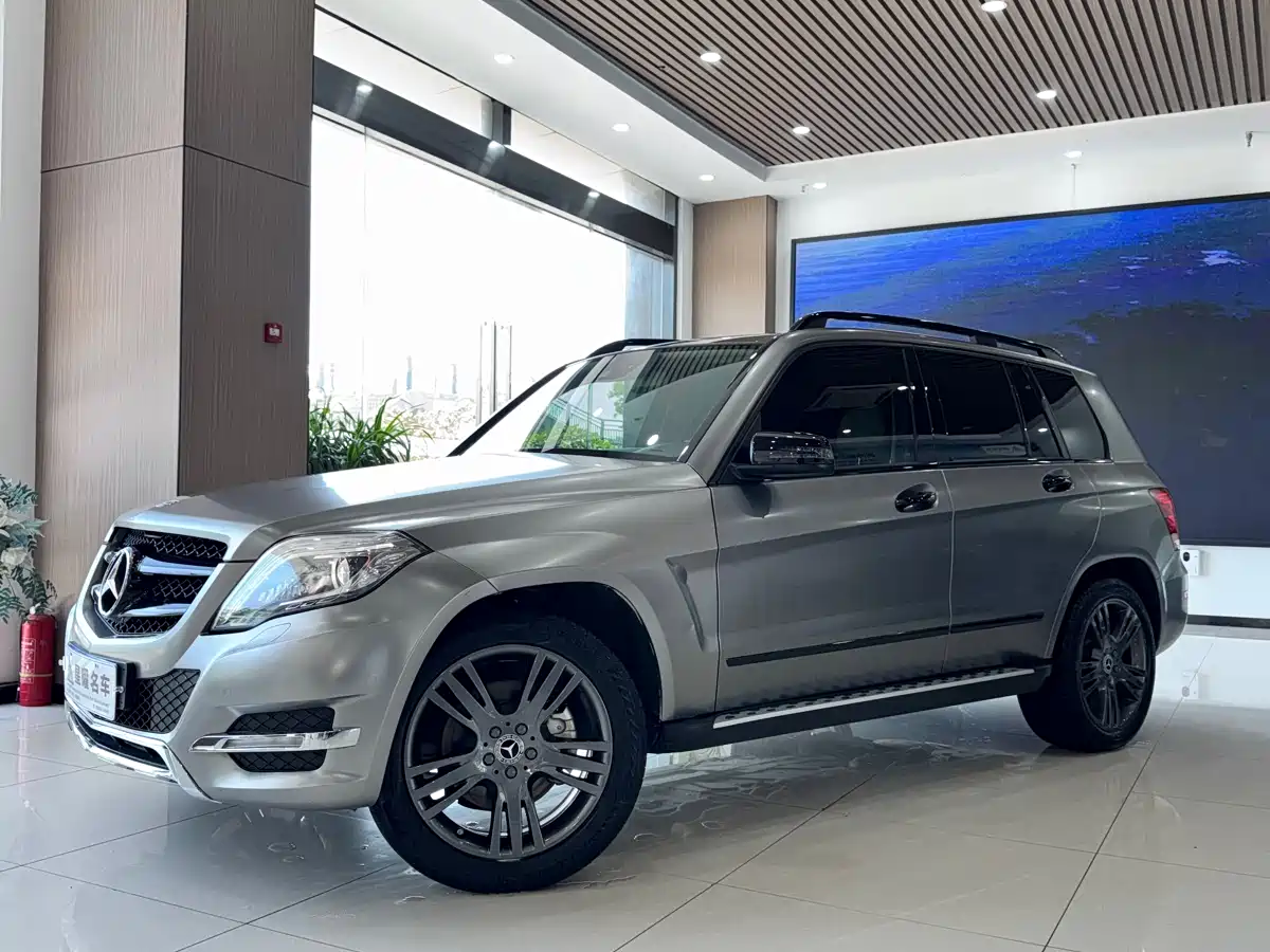 Mercedes-Benz GLK-Class 2013 GLK 300 4MATIC Fashion