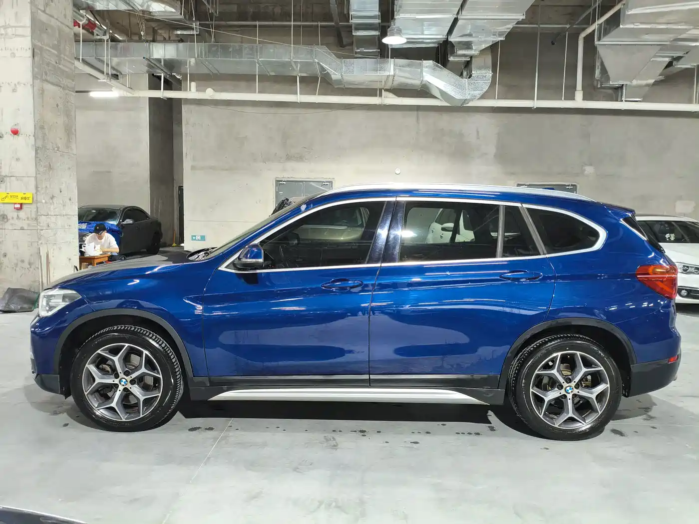 Фото 6 - BMW X1