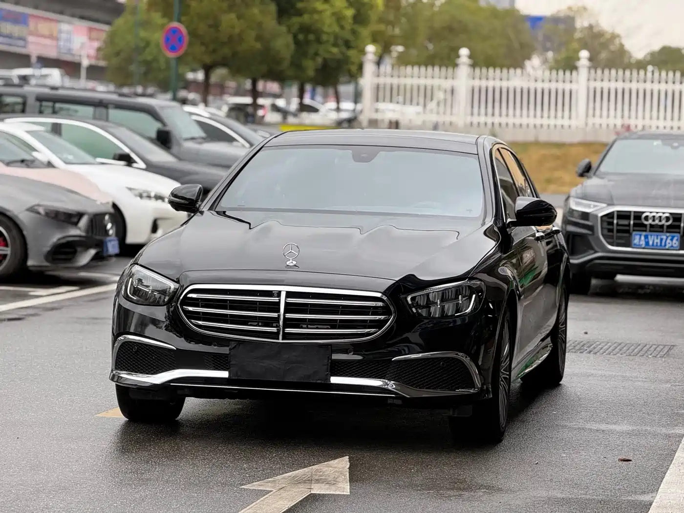  E CLASS