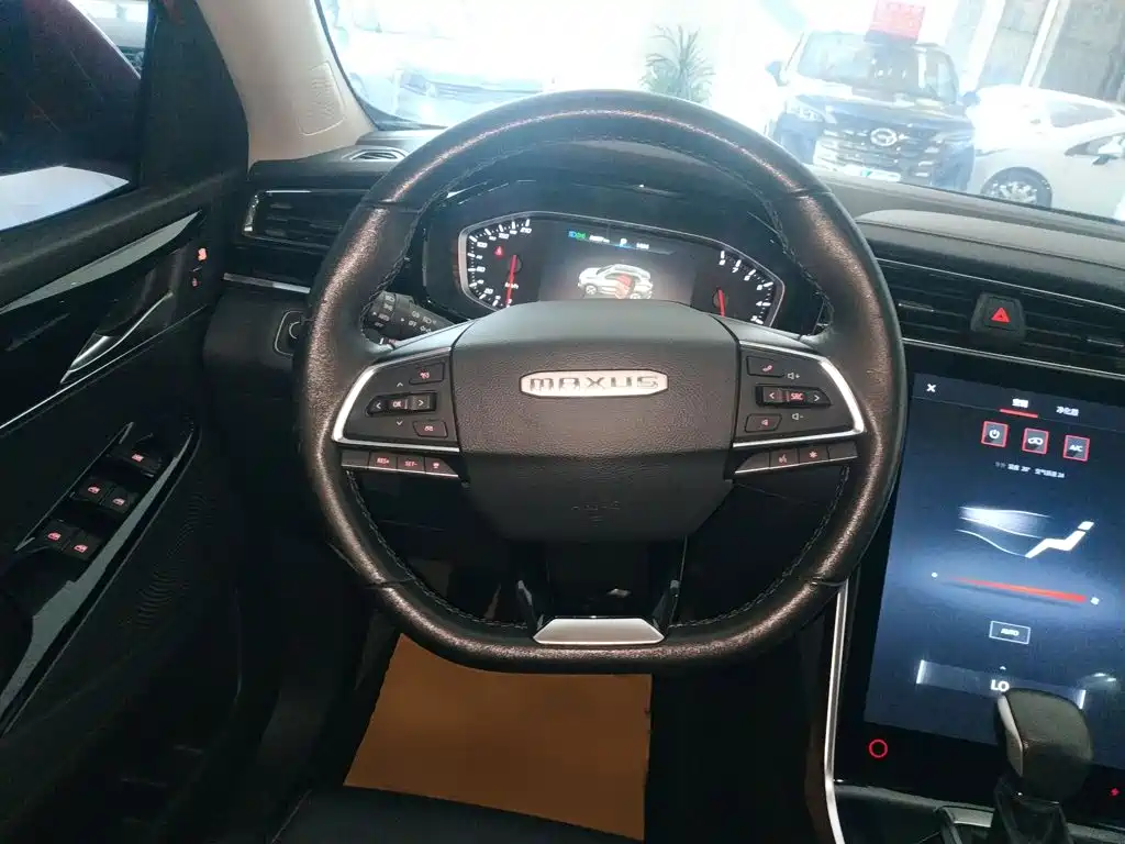 SAIC Maxus Maxus D60 2021 2019 Model 1.5T Auto Comfort Edition 7-Seater