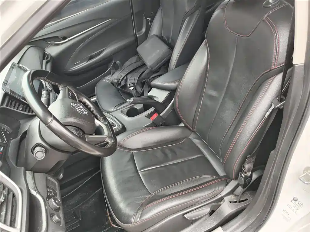 Buick Excelle 2018 15T Dual Clutch Elite (China V) фото 15